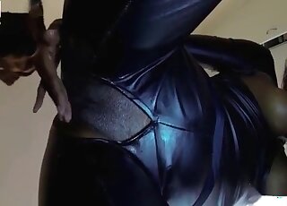 Rough sex of a zoo bitch and her dog and insane blowjob session